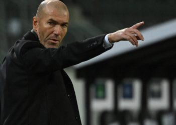 Frankrijk kondigt dinsdag nieuwe bondscoach aan, Zidane favoriet