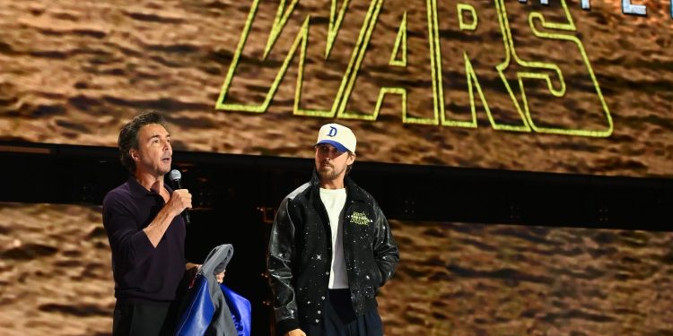 Ryan Gosling toont eerste beelden van Star Wars: Starfighter