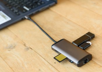 Welke USB-adapters houd je in 2026 nog echt nodig?